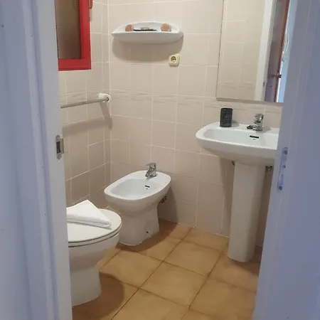 New One Bedroom In Apartment