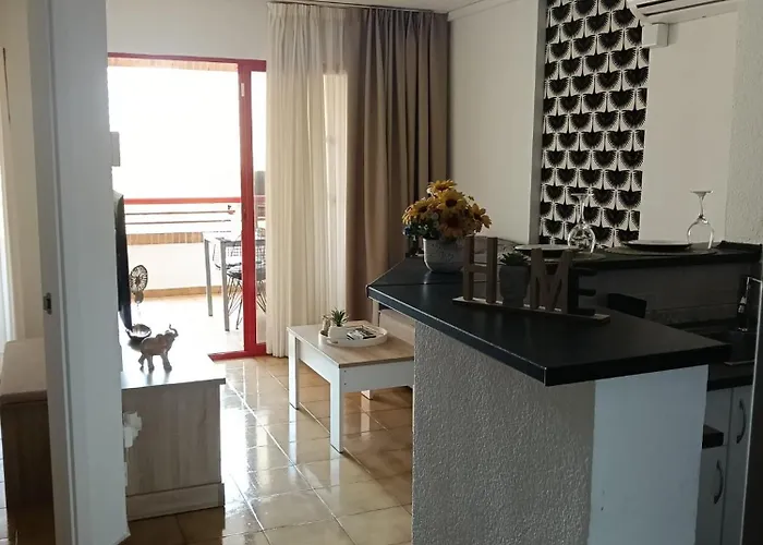 New One Bedroom In * 貝尼多姆